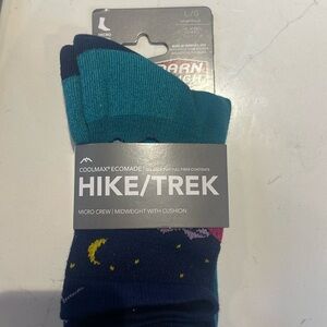 Darn Tough Mirror Lake Micro Crew Midweight Hiking Socks